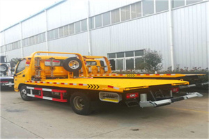 嘉峪关附近拖车救援搭电